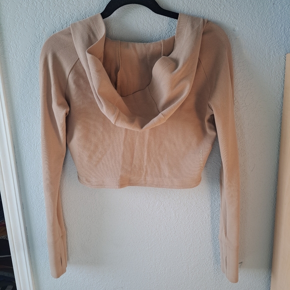 PARAGON Women's Tan Hoodie with Pocket Detail - Picture 6 of 7
